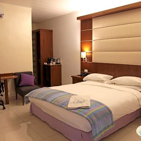The Hub Hotel New England Номер фото